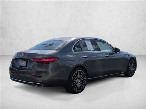 Used 2025 Mercedes-Benz C 300 4MATIC Sedan image 5