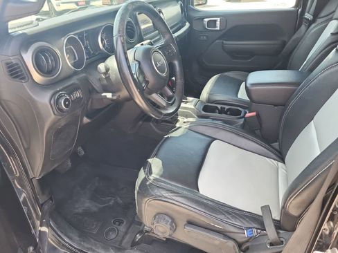 Used 2021 Jeep Wrangler Unlimited Sport AWD/4WD image 10