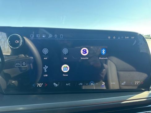 New 2026 Chevrolet Traverse LT w/ LPO, Floor Liner Package image 27