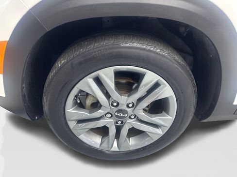 Used 2023 Kia Seltos S FWD image 85