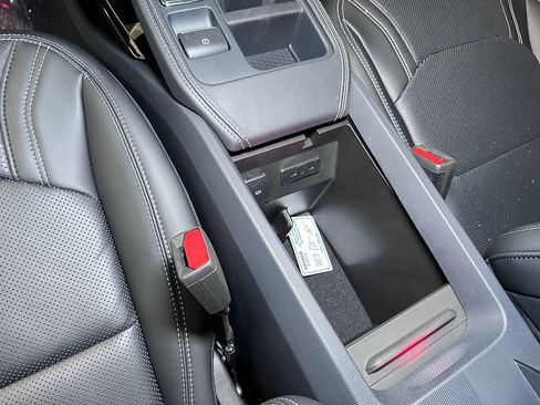 New 2025 Ford Mustang Mach-E Premium w/ Interior Protection Package AWD/4WD image 32