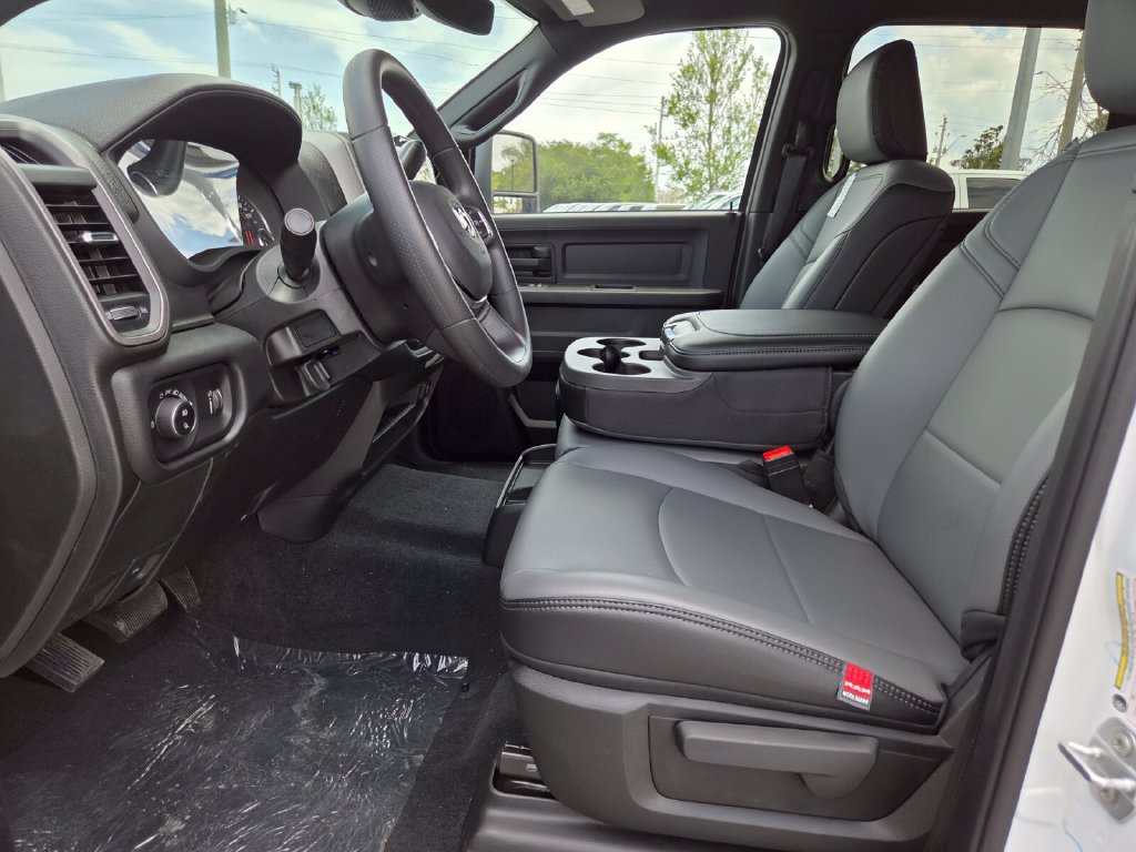 New 2026 RAM 3500 Tradesman AWD/4WD image 27