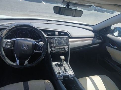 Used 2019 Honda Civic EX-L image 12