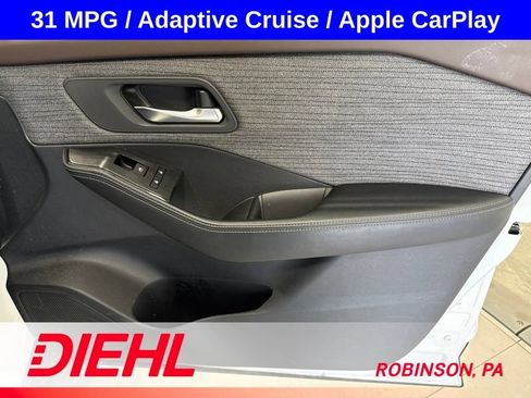 Used 2023 Nissan Rogue SV AWD/4WD image 13