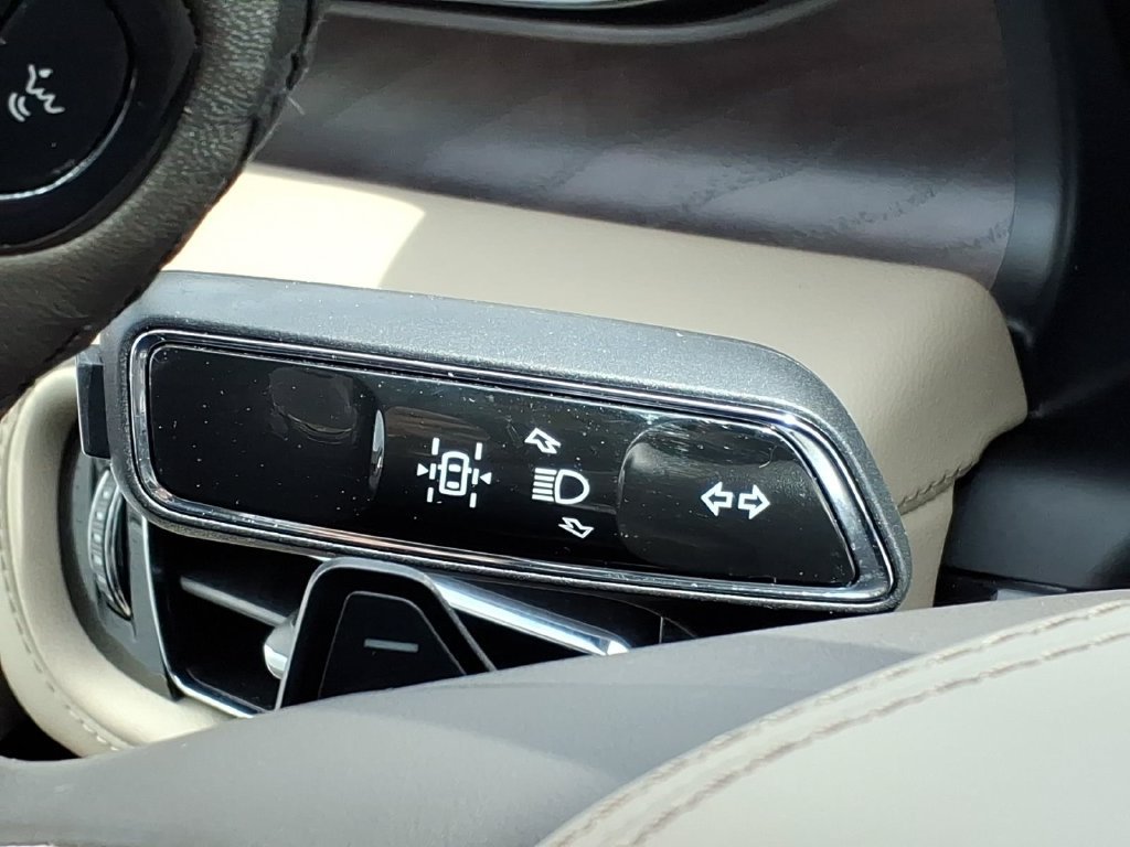 Used 2024 Lincoln Aviator Reserve w/ Equipment Group 201A AWD/4WD image 30