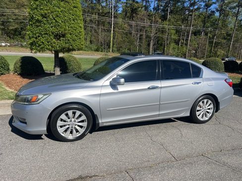 Used 2013 Honda Accord EX-L image 9