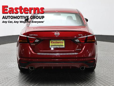 Used 2023 Nissan Altima 2.5 SV w/ SV Premium Package AWD/4WD image 6