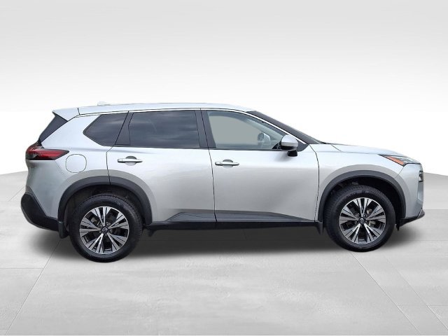 Used 2023 Nissan Rogue SV AWD/4WD image 7