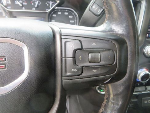 Used 2022 GMC Sierra 2500 AT4 w/ Gooseneck/5TH Wheel Package image 18