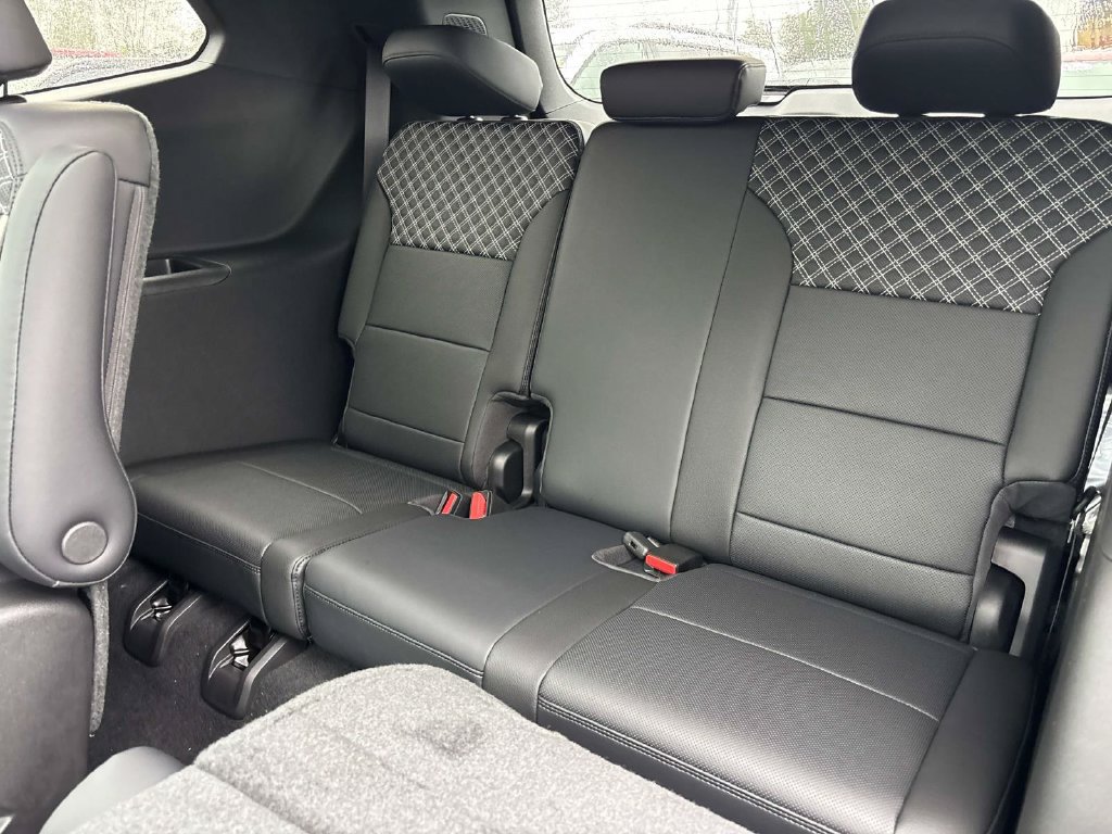 New 2027 GMC Acadia Denali AWD/4WD image 8