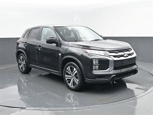 Used 2024 Mitsubishi Outlander Sport ES image 3