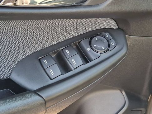 Used 2024 Chevrolet TrailBlazer LS FWD image 11