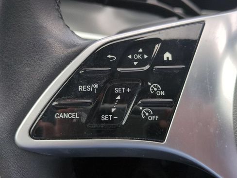 Used 2025 Mercedes-Benz C 300 Sedan image 22