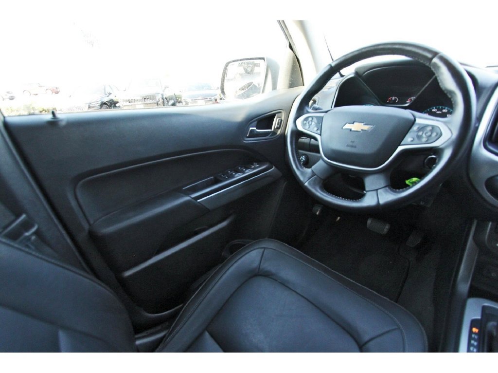 Used 2022 Chevrolet Colorado LT w/ Redline Special Edition RWD image 9