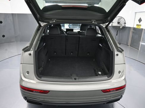 Used 2025 Audi Q5 2.0T Premium image 42