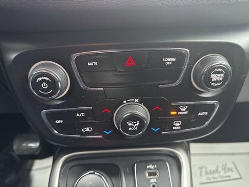 Used 2021 Jeep Compass 80th Special Edition image 12