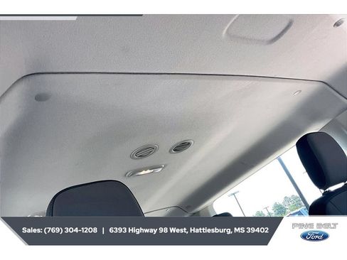 Used 2023 Ford Transit 350 XLT RWD image 16