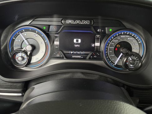 Used 2022 RAM 3500 Limited image 8