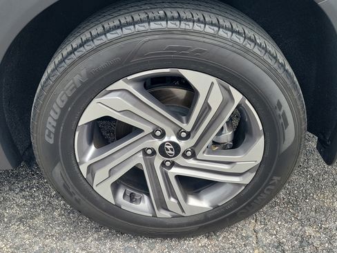 Used 2023 Hyundai Santa Fe SEL w/ Premium Package FWD image 9