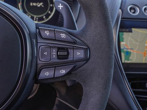 Used 2024 Aston Martin DBX 707 image 23