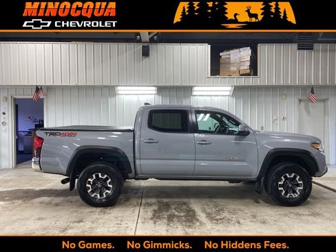 Used 2019 Toyota Tacoma TRD Off-Road AWD/4WD image 1