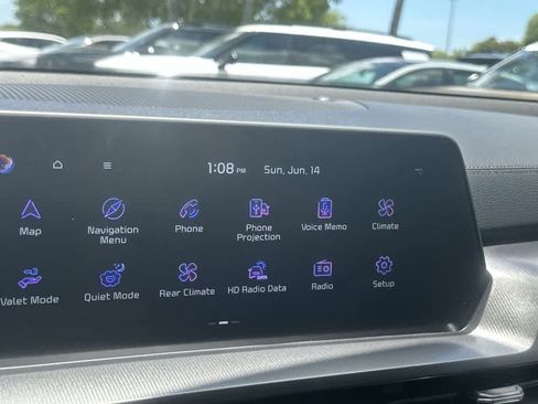 Certified 2024 Kia Telluride S FWD image 25