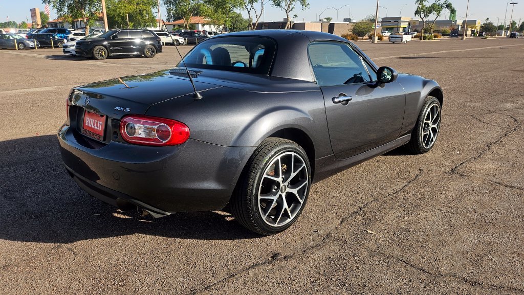 Used 2014 MAZDA MX-5 Miata Grand Touring w/ Appearance Package RWD image 13