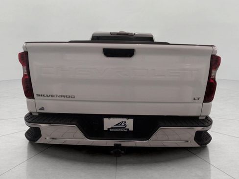Used 2024 Chevrolet Silverado 1500 LT AWD/4WD image 24