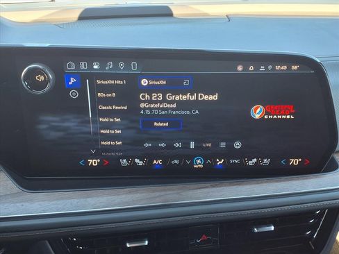 New 2026 Chevrolet Suburban High Country image 14