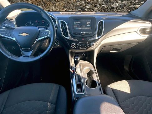 Used 2018 Chevrolet Equinox LT image 15