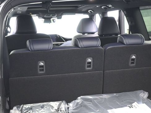 New 2027 INFINITI QX80 Sensory w/ Sport Exterior Package AWD/4WD image 22