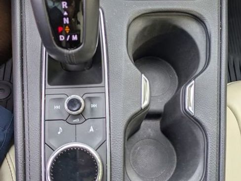 Used 2019 Cadillac XT4 Sport image 23