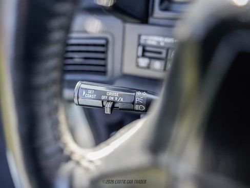 Used 1993 Cadillac Allante FWD image 41