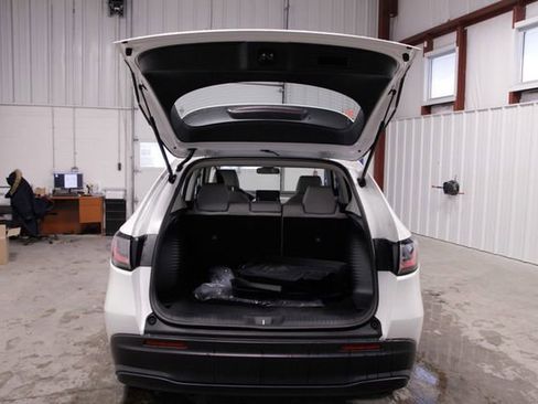 Certified 2025 Honda HR-V LX image 22