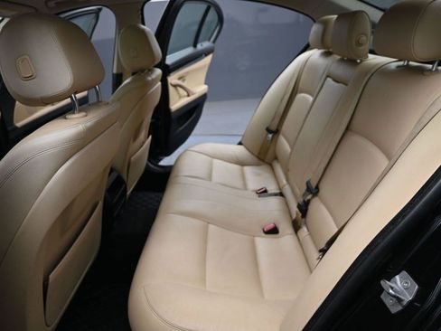 Used 2016 BMW 528i Sedan RWD image 17