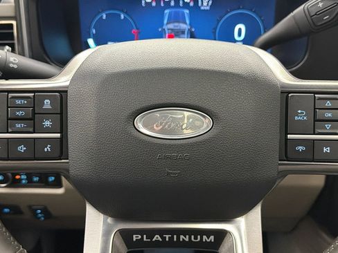 Used 2026 Ford F450 Platinum w/ Platinum Plus Package image 29