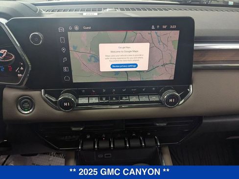 New 2025 GMC Canyon Denali image 24