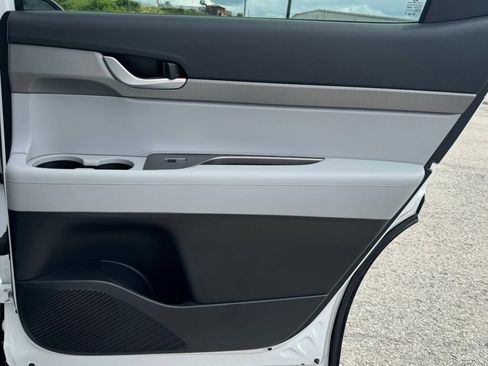 Used 2025 Hyundai Palisade SEL AWD/4WD image 19