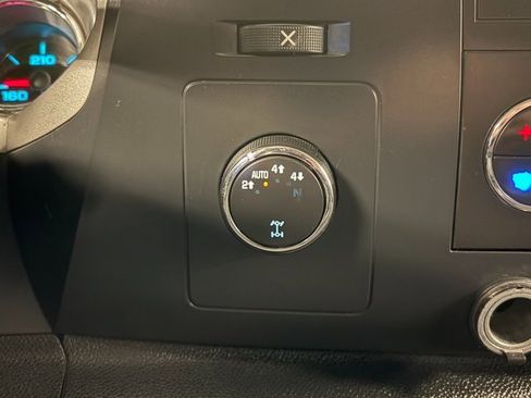 Used 2009 Chevrolet Silverado 1500 LT w/ Power Pack Plus image 25