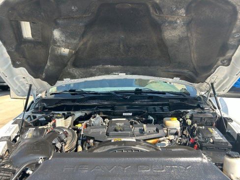 Used 2018 RAM 3500 Big Horn image 24