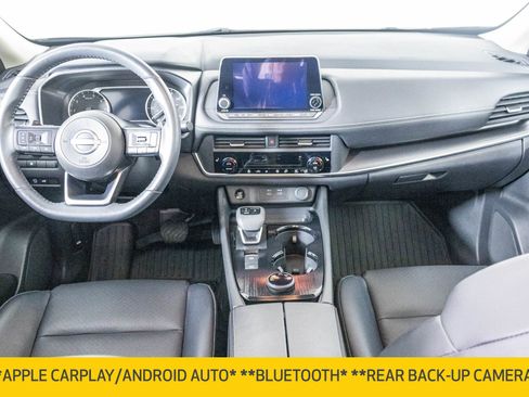 Used 2024 Nissan Rogue SV w/ SV Premium Package image 5