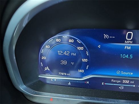 Used 2023 Chevrolet Suburban LT image 22