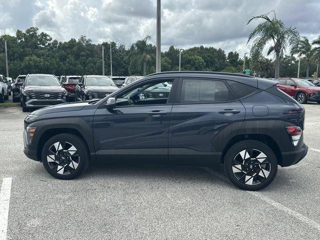 Certified 2025 Hyundai Kona SEL AWD/4WD image 9