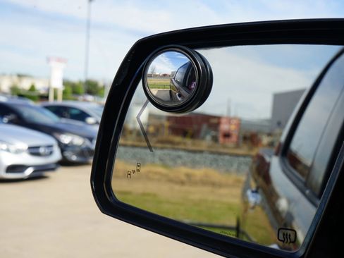 Used 2014 Toyota Tundra 1794 Edition image 29
