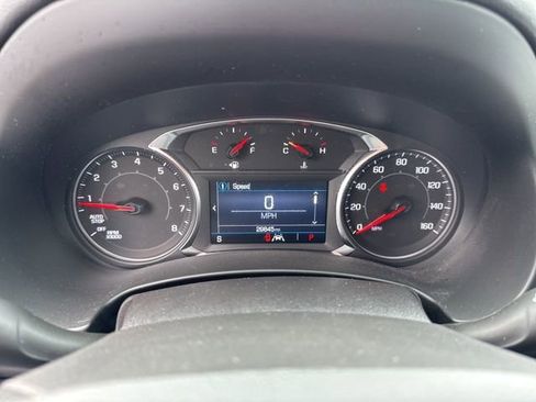 Used 2023 GMC Terrain SLE image 13