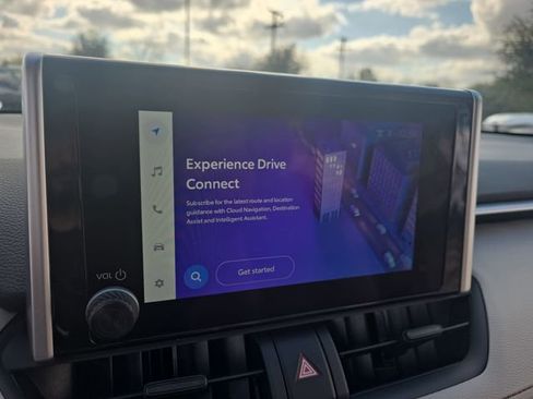 Certified 2025 Toyota RAV4 XLE image 22