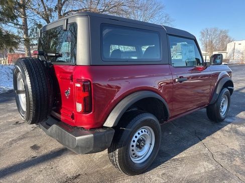 New 2025 Ford Bronco 2-Door image 5