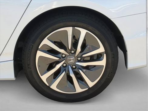 Used 2021 Honda Accord Hybrid image 23