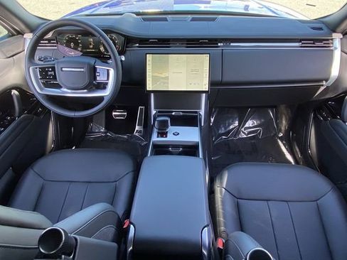 New 2025 Land Rover Range Rover SV AWD/4WD image 15