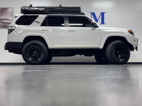 Used 2019 Toyota 4Runner TRD Off-Road Premium w/ Wilderness Package image 5
